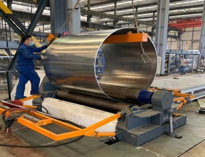 四輥卷板機各配件有什么功能？