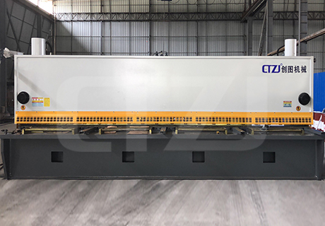 閘式剪板機(jī) 閘式剪板機(jī)