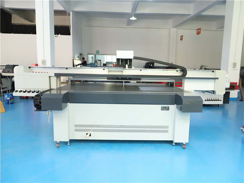 唇膏打印機(jī)-唇膏噴繪機(jī)(圖2) 唇膏打印機(jī)-唇膏噴繪機(jī)(圖2)