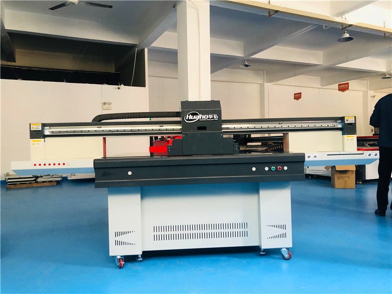 福田uv打印機(jī)可以打印什么(圖1) 福田uv打印機(jī)可以打印什么(圖1)